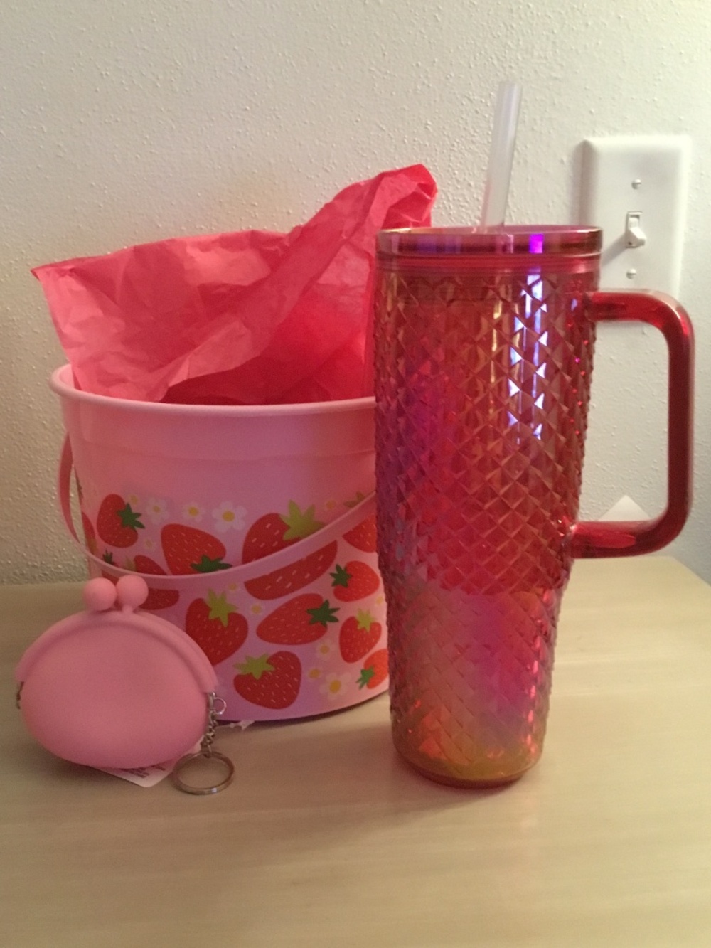 Strawberry Collection 11 Piece - Picture 4 of 4
